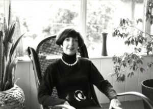 Gail Storey (1992).  Photo by Marion Barthelme, from the Gail Donohue Storey Papers.